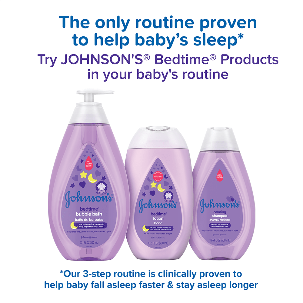 Productos Johnson's Bedtime, baño de burbujas, loción y champú, con el texto: "La única rutina probada para ayudar a dormir al bebé. Nuestra rutina de 3 pasos está clínicamente probada para ayudar al bebé a conciliar el sueño más rápido y permanecer dormido por más tiempo. Pruébalo en la rutina de tu bebé.