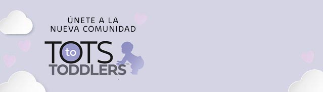Logo de Tots to Toddlers con nubes en el fondo